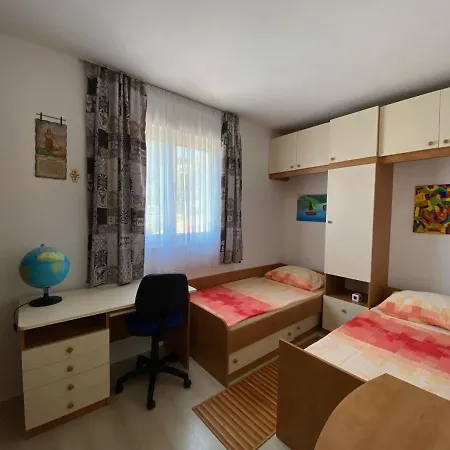 Daire Sandra Free Private Parking