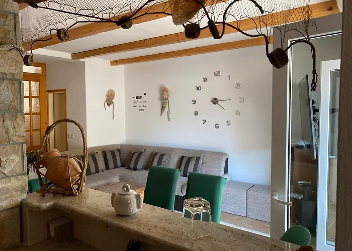 Sandra Free Private Parking Dubrovnik