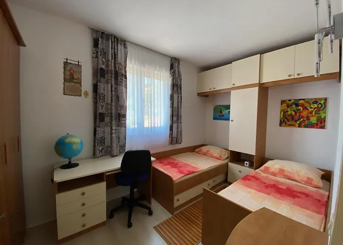 Lägenhet Sandra Free Private Parking